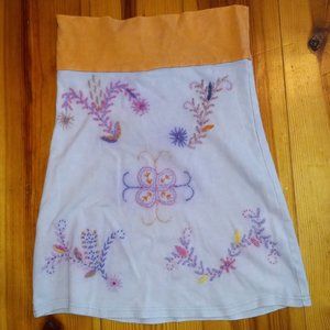 Embroidered cotton skirt
